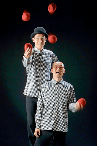 Juggler Synchronicity